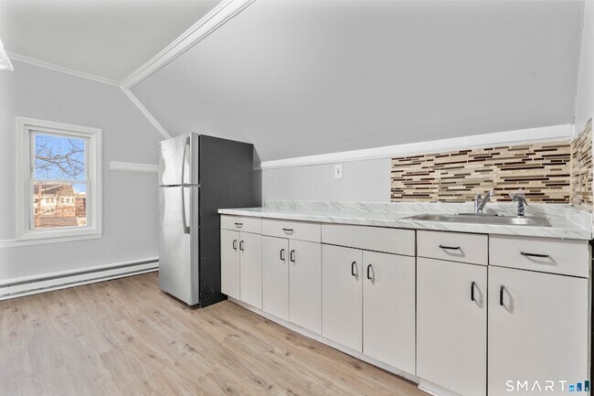 Building Photo - 48 Park Terrace