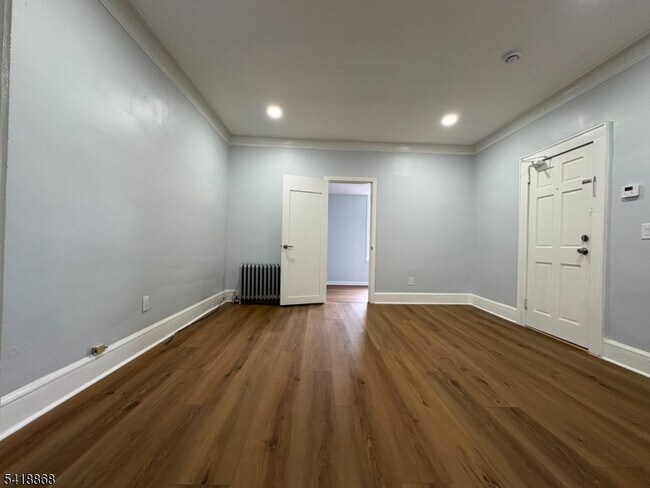 Building Photo - 16 Jacoby St