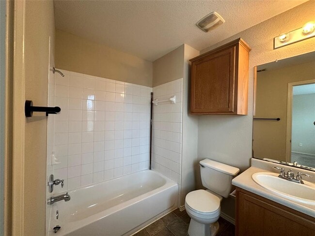 Building Photo - 1505 Davis Mountain Loop