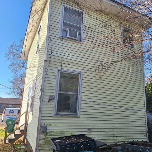 Building Photo - 222 Poplar Ave