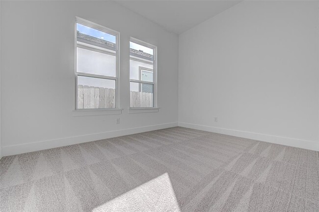 Building Photo - 8604 Pine Muhly Dr