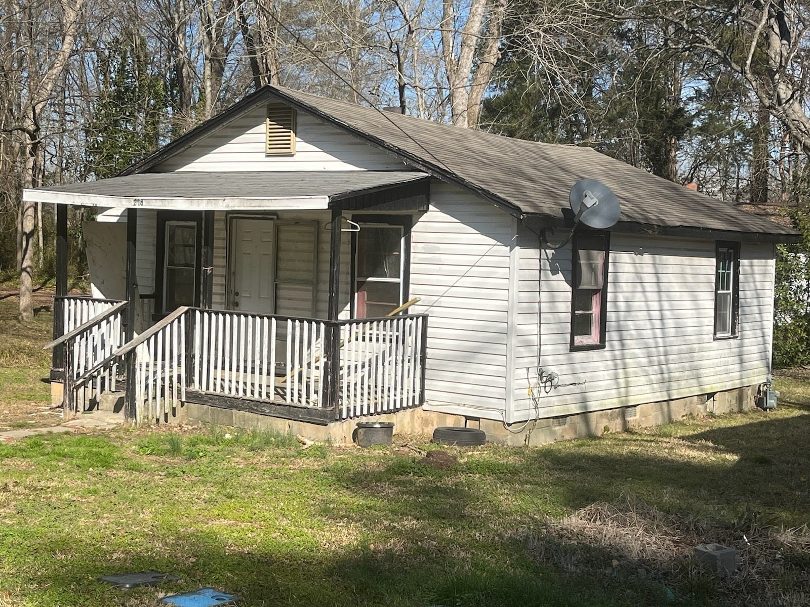Building Photo - 218 Clyburn St