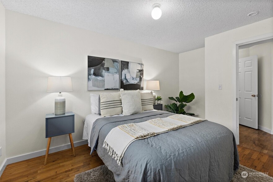 Building Photo - 500 Stevens Ave NW