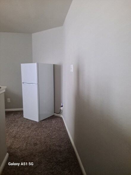 Building Photo - 6101 Chalk Hollow Dr