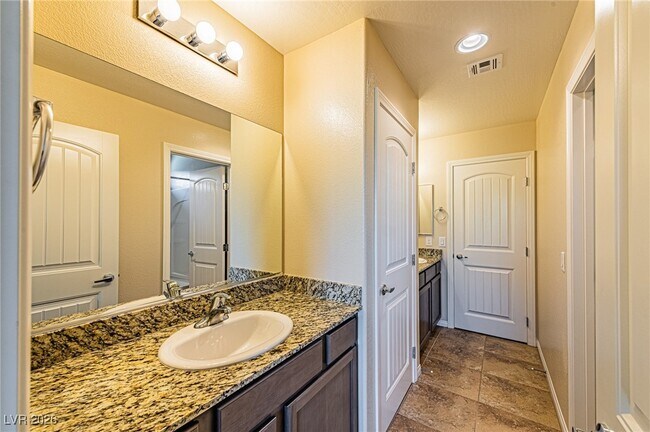 Building Photo - 9271 Fire Rose St