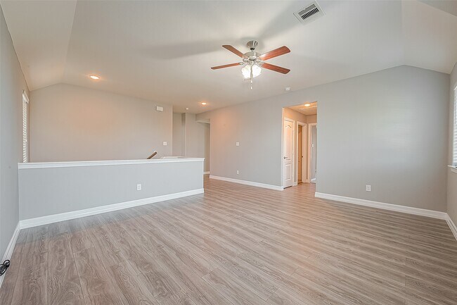 Building Photo - 223 Sintra Lk Wy