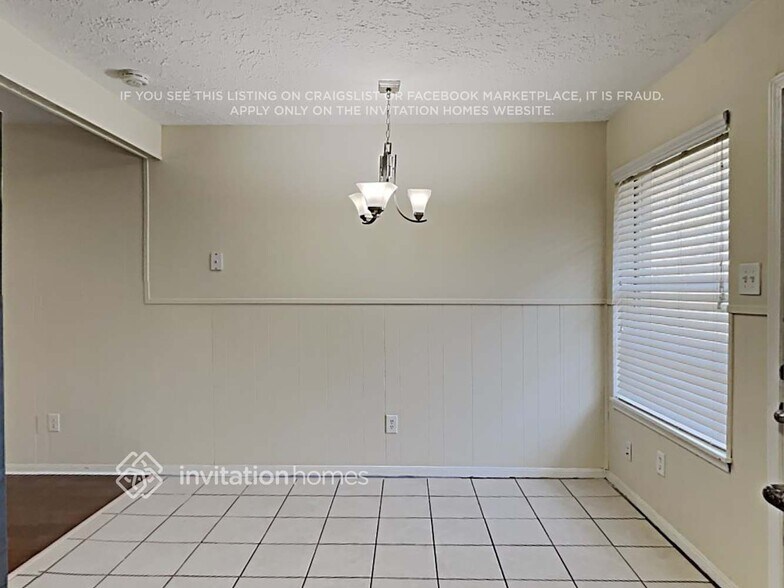 Building Photo - 18002 Woodgum Dr