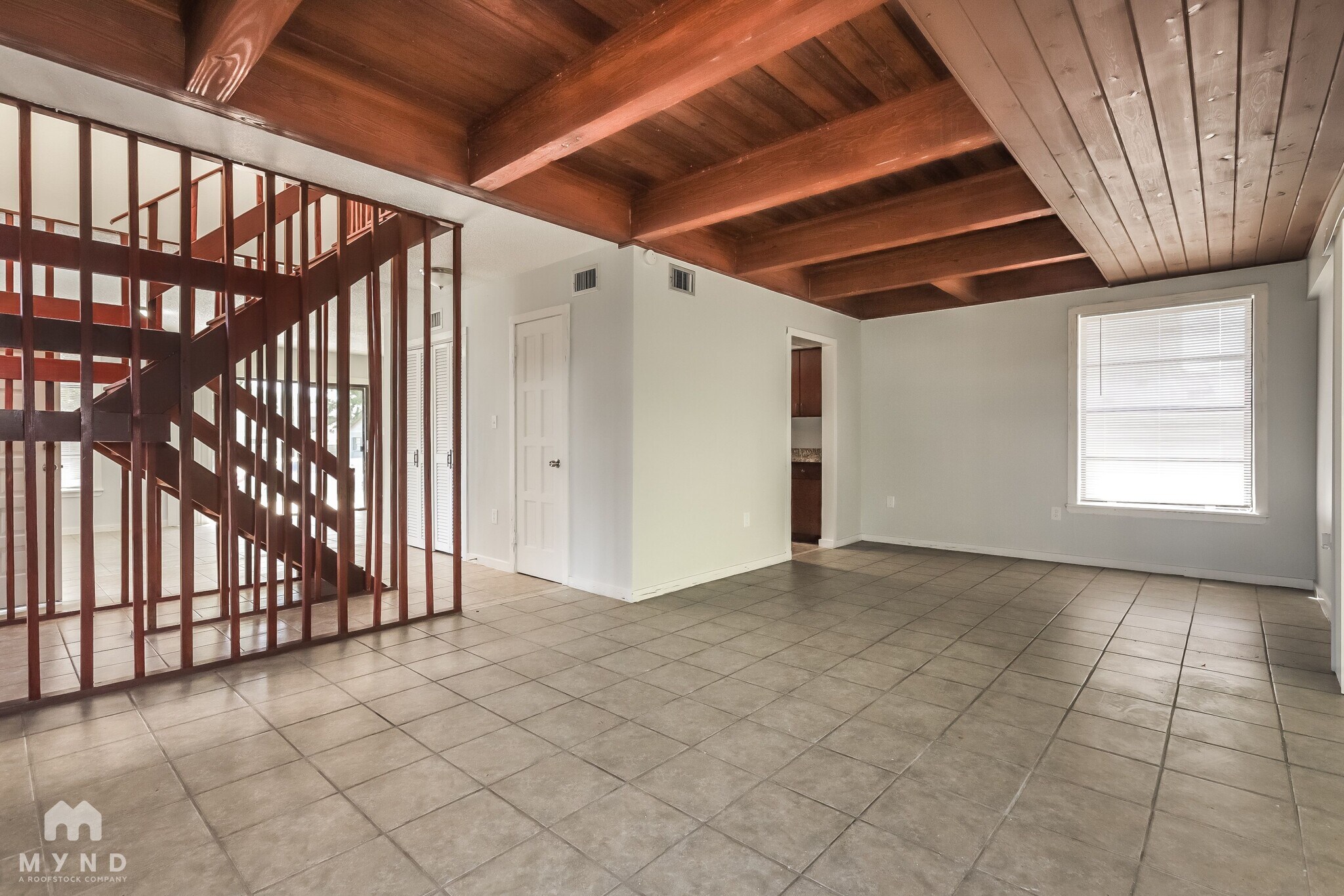 Building Photo - 6822 Oakdale Dr
