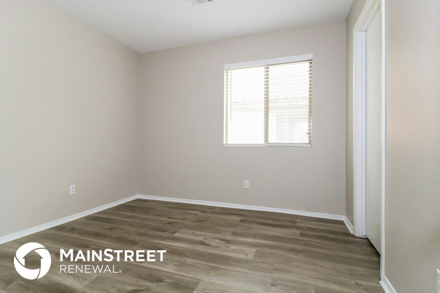 Building Photo - 15919 W Tasha Dr