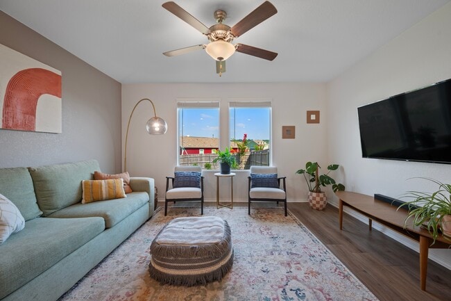 Building Photo - 7317 Sparkling Light Dr