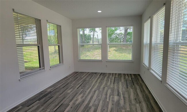 Building Photo - 17415 Bal Harbour Dr