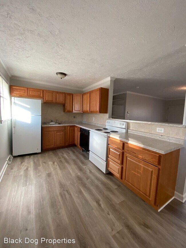 Building Photo - 4 br, 1 bath House - 1721 Kenmar Drive