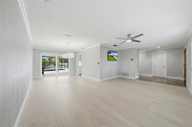 Building Photo - 14463 Sandpiper Cir