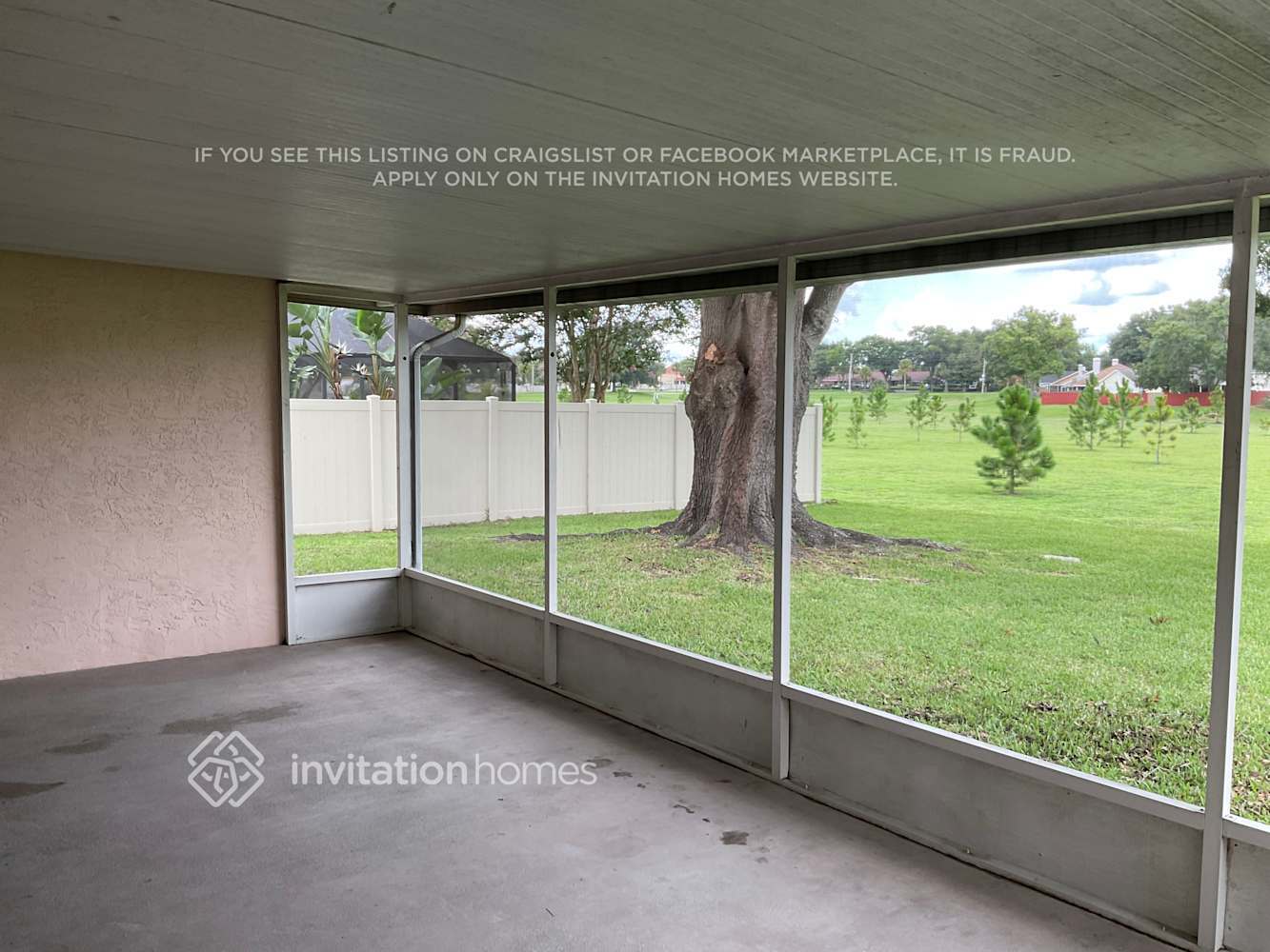 Building Photo - 826 Walsingham Way
