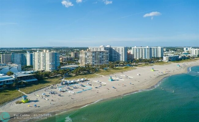 Building Photo - 305 N Pompano Beach Blvd