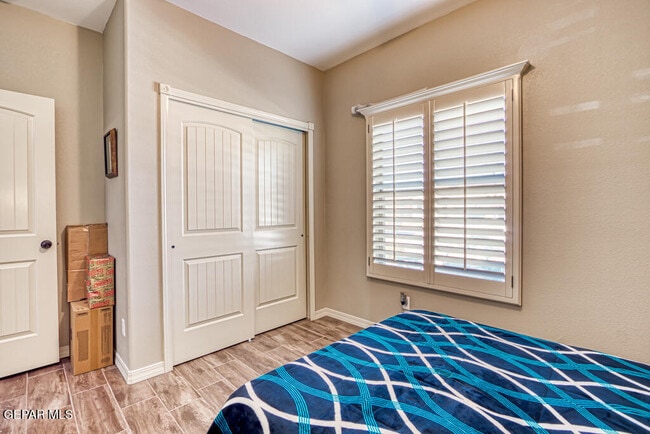 Building Photo - 13102 Cozy Cove Ave