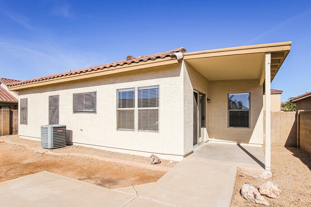 Building Photo - 735 E Michigan Ave