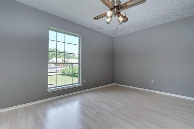 Building Photo - 7659 Winkle Wood Ln