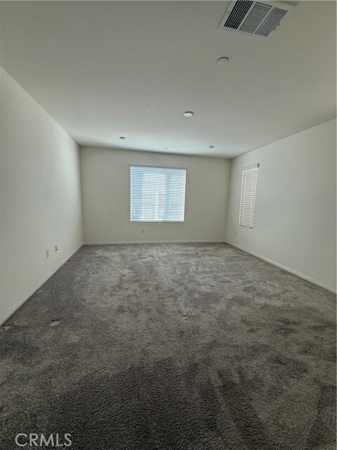 Building Photo - 558 Pablo Rd