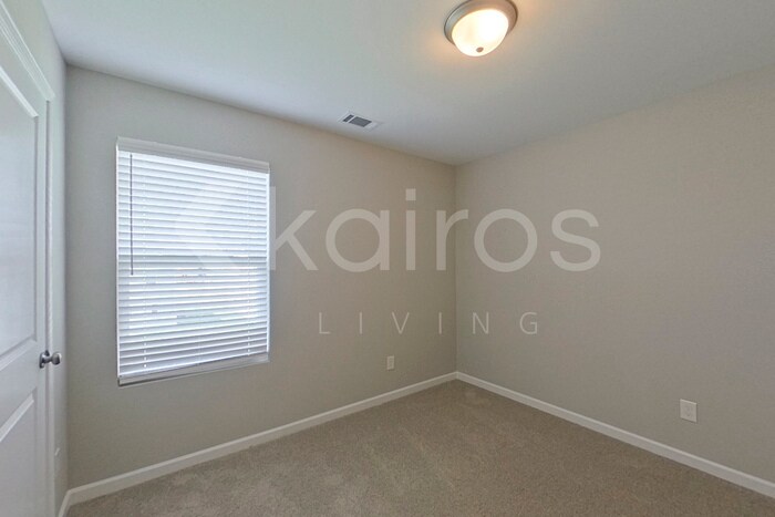 Building Photo - 147 Williams Ln