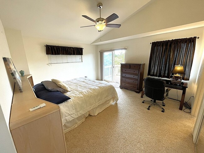 Building Photo - Maui Lani - Furnished 4-bedroom, 3-bathroom home with a 2 car garage