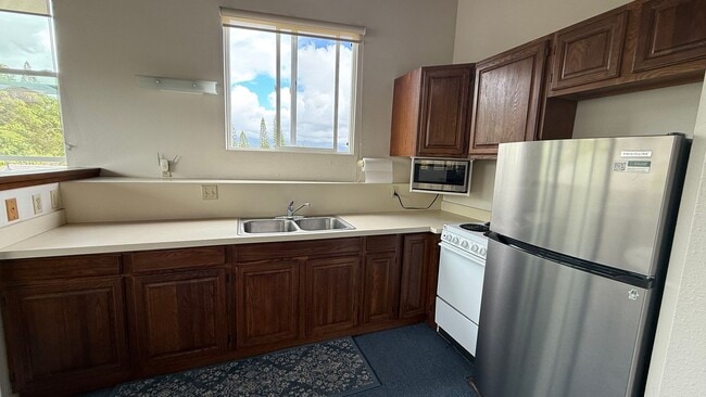 Building Photo - *Charming 1BR/1BA Cottage in the Lani Kai ...