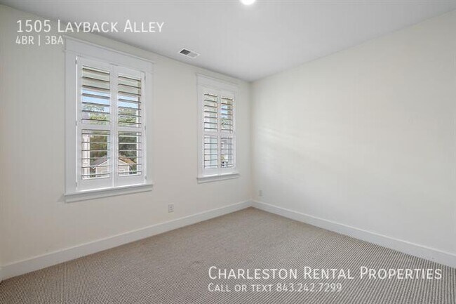 Building Photo - 1505 Layback Aly