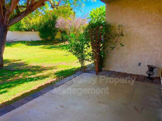 Building Photo - 45406 Driftwood Dr