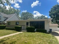 Building Photo - 4038 Forest Ave
