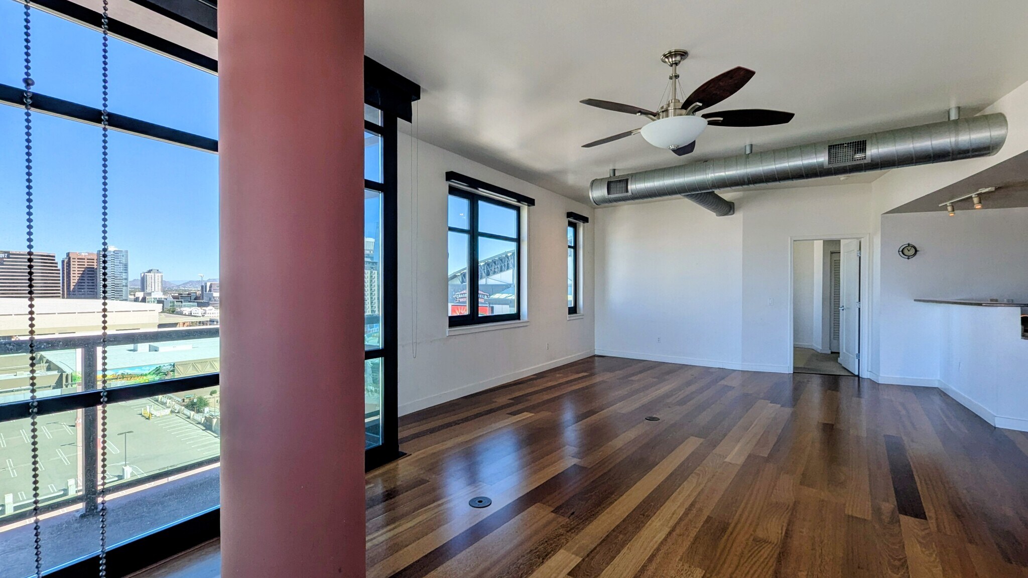 Building Photo - 310 S 4th St