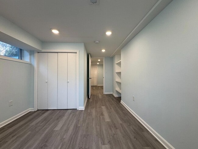 Building Photo - 9405 Rhode Island Ave