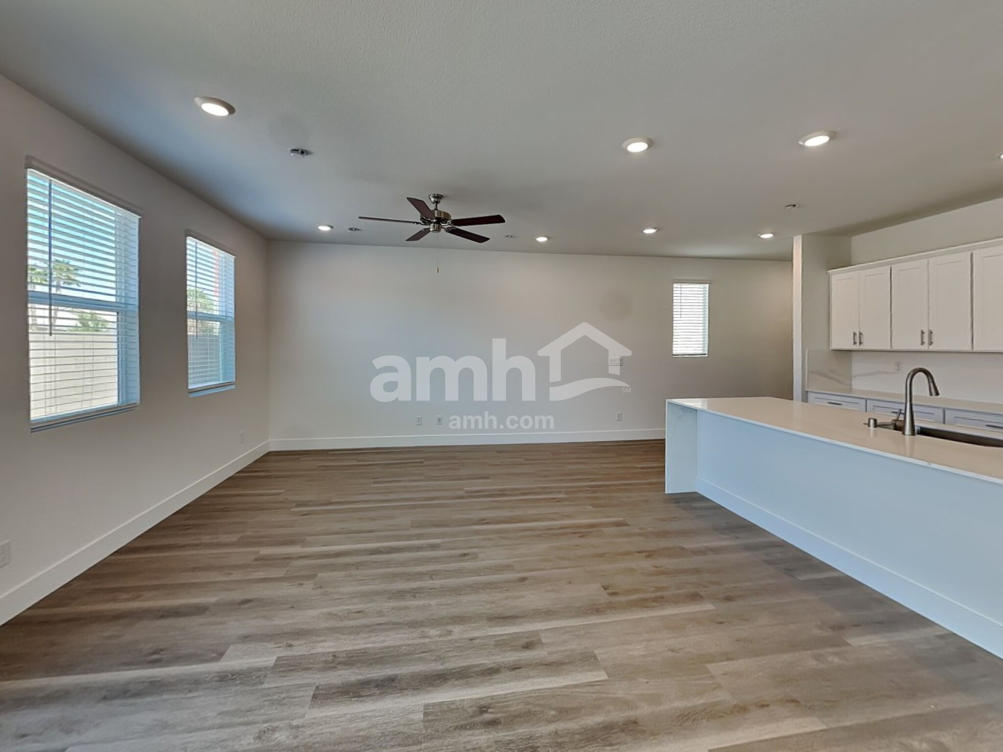 Building Photo - 9248 River Owl Ct