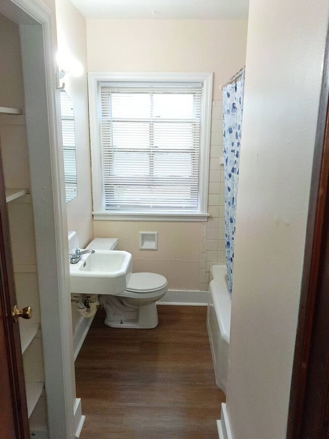 Building Photo - 2937 N 76th St