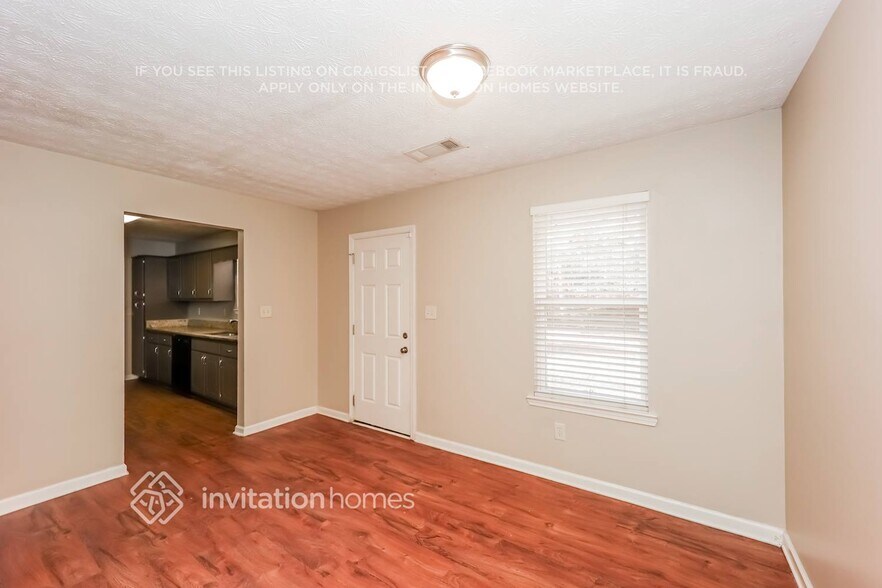 Building Photo - 51 Giles Dr