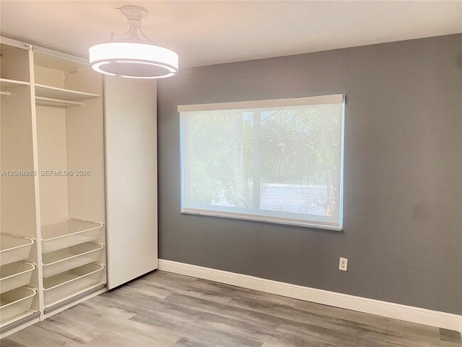 Building Photo - 4255 N University Dr