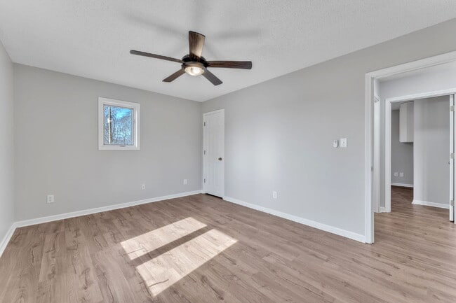 Building Photo - 3BR / 2BA Off-Grid Luxury Living with Large Fenced Lot and Solar Power $2297/mo rent