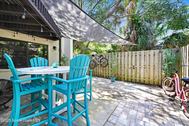 Building Photo - 8703 Jasmine Ct