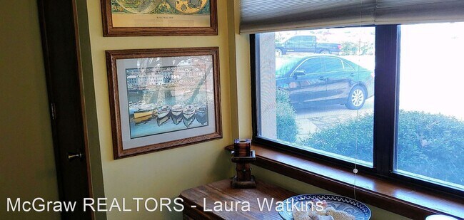 Building Photo - 4 br, 3 bath House - 8826 E. 91st Place