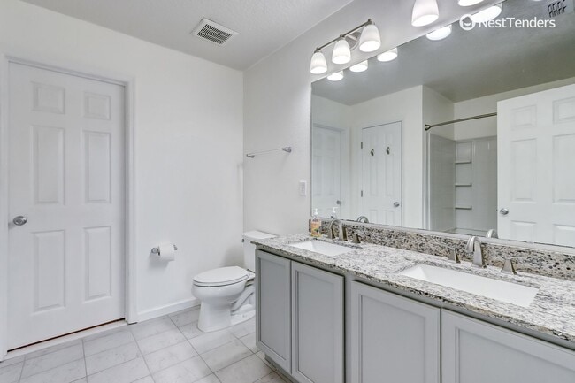 Building Photo - Five Bedrooms in Yulee's TCP!