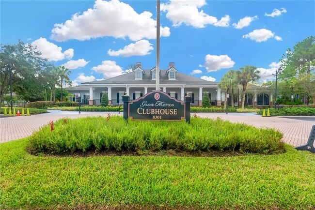 Building Photo - 8307 Manor Club Cir