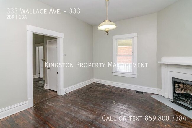 Building Photo - Spacious 2 Bedroom 1 Bathroom! 1/2 OFF SEC...