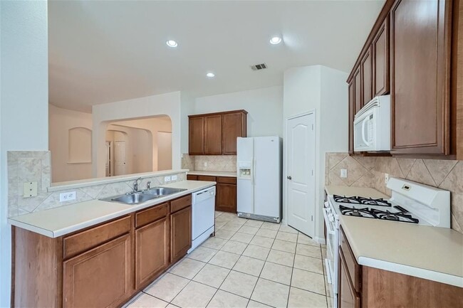 Building Photo - 1508 Augusta Bend Dr