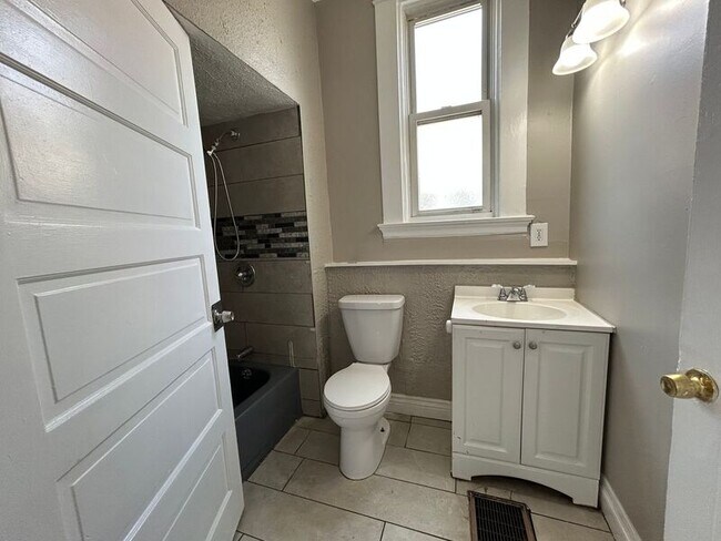 Building Photo - 1214 Iliff Ave