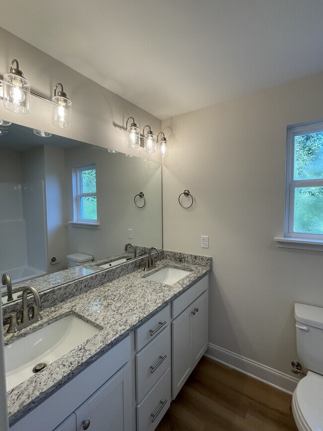 Building Photo - 2719 Orton St