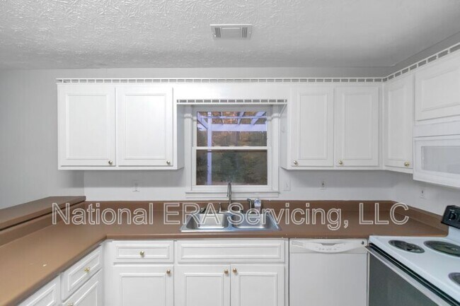 Building Photo - 30 Allen Oaks Way