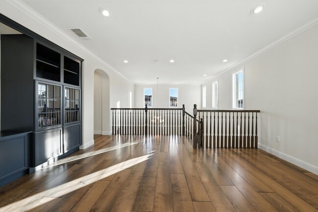 Building Photo - 201 Corriedale Ct