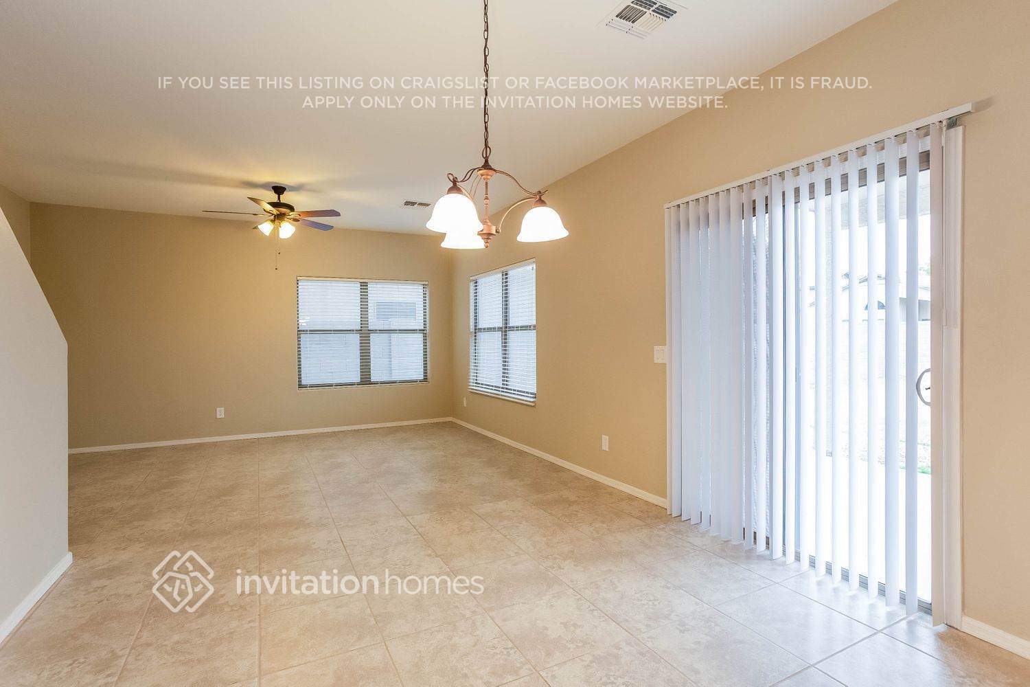 Building Photo - 185 W Desert Vista Trail