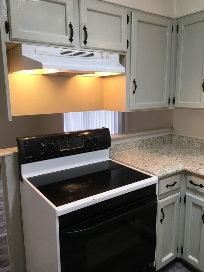 Building Photo - COMING SOON!