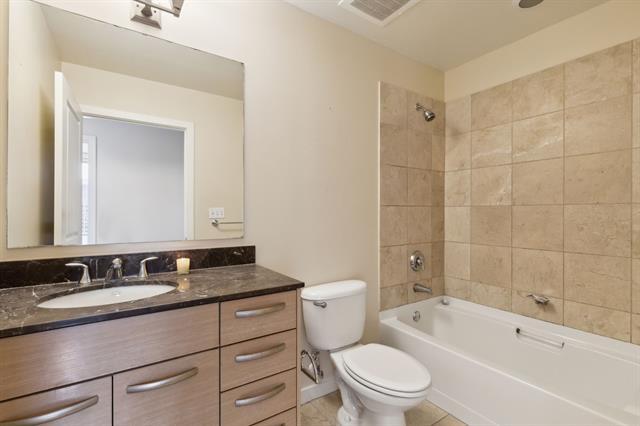 Building Photo - 1200 Main St