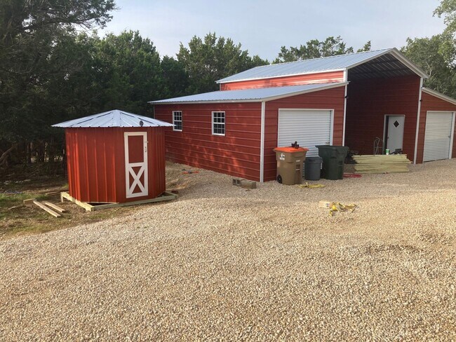Building Photo - 1224 Campfire Dr